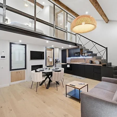 Appartement Le Rempart Duplex - Au Coeur Du Vieil